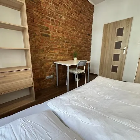 Poznest Polwiejska-centrum - Self Check-in - Samodzielne Zameldowanie Hostel Posen